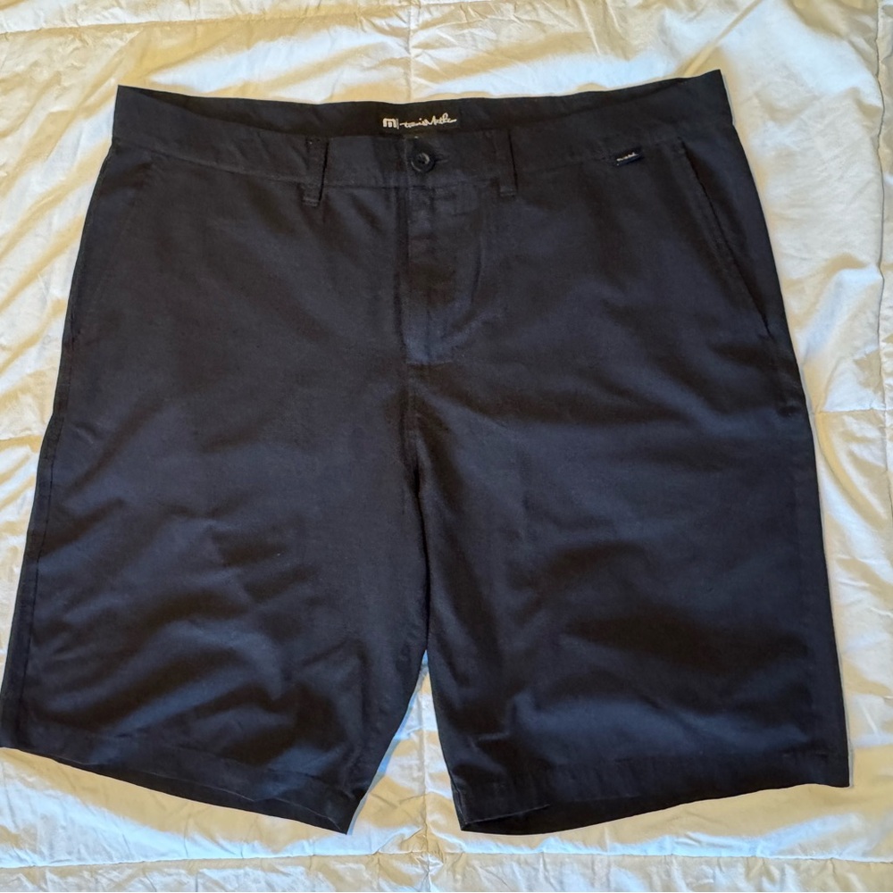 Travis Matthews Men’s Shorts - Black